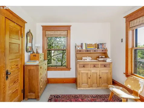 5215 Ne 30th Avenue Portland OR 97211