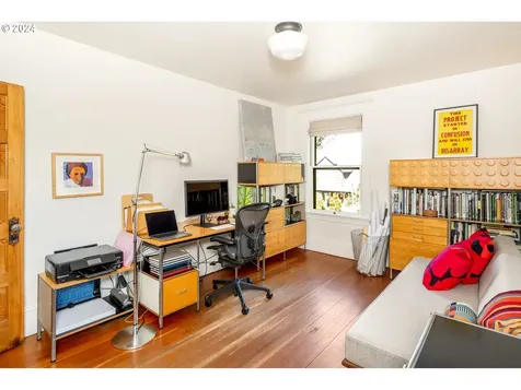 5215 Ne 30th Avenue Portland OR 97211