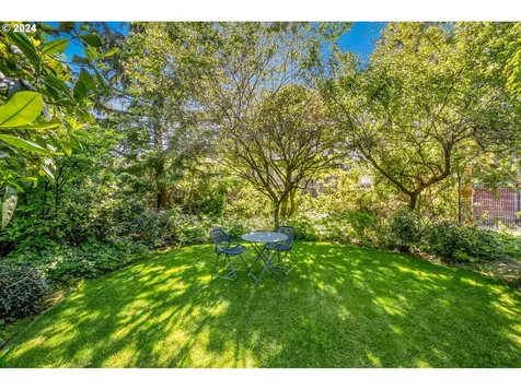 5215 Ne 30th Avenue Portland OR 97211