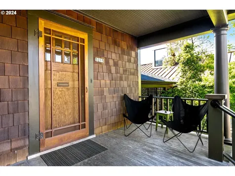 5215 Ne 30th Avenue Portland OR 97211