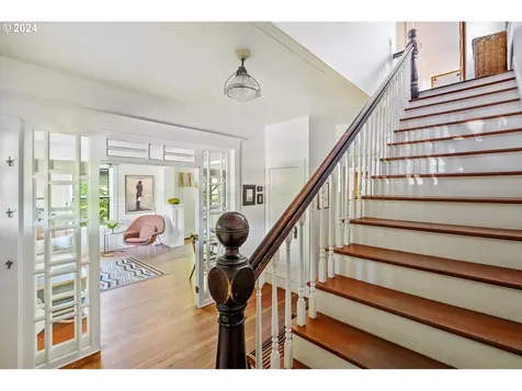5215 Ne 30th Avenue Portland OR 97211
