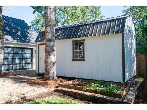 2900 SW Carolina Street Portland OR 97239