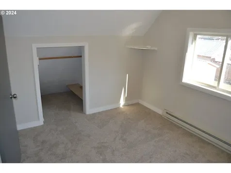 705 Couch Avenue Wallowa OR 97885