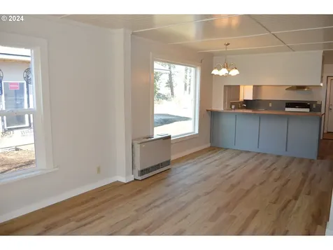 705 Couch Avenue Wallowa OR 97885