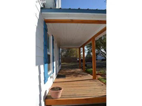705 Couch Avenue Wallowa OR 97885