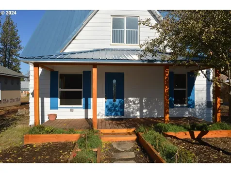 705 Couch Avenue Wallowa OR 97885