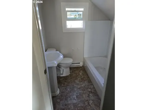 705 Couch Avenue Wallowa OR 97885