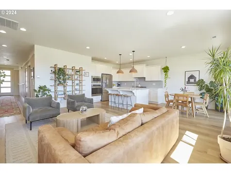 228 N 88th Drive Ridgefield WA 98642