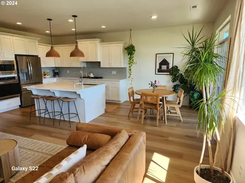 228 N 88th Drive Ridgefield WA 98642