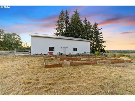 15011 S Vaughan Road Molalla OR 97038