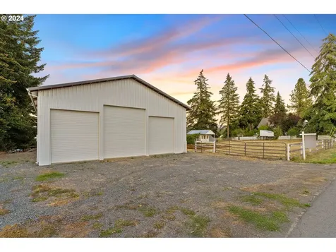 15011 S Vaughan Road Molalla OR 97038