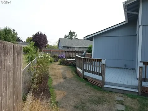 4437 Weathers Street Ne Salem OR 97301