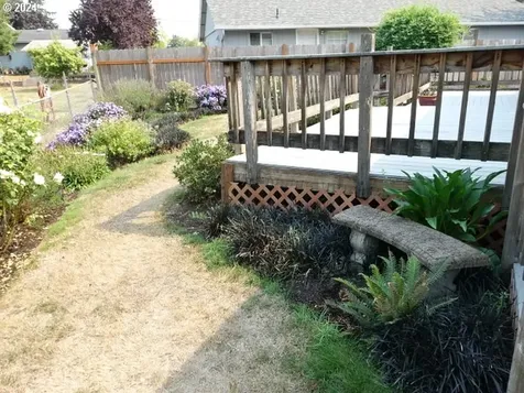 4437 Weathers Street Ne Salem OR 97301