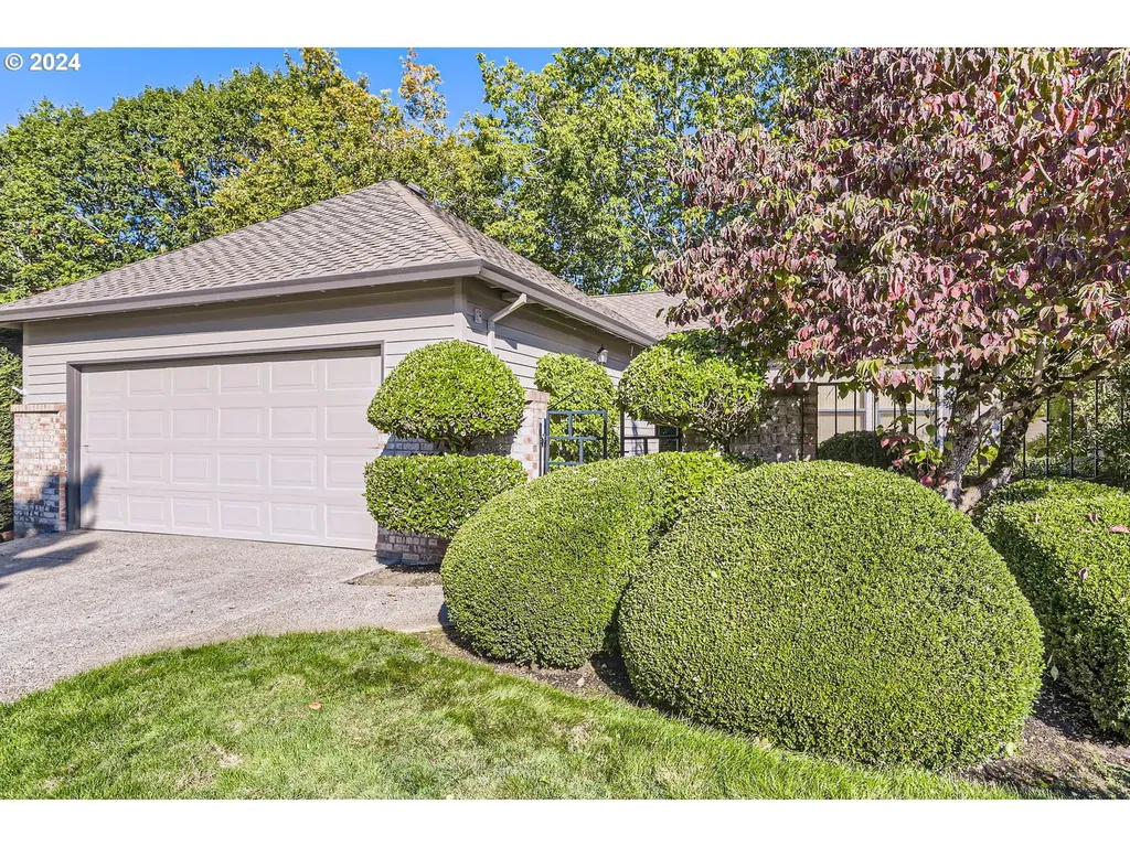 7417 SW Lakeside Drive Wilsonville OR 97070