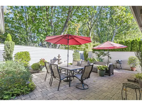 7417 SW Lakeside Drive Wilsonville OR 97070