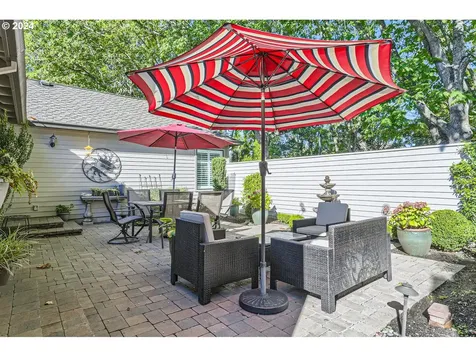 7417 SW Lakeside Drive Wilsonville OR 97070