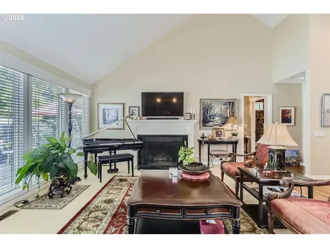 7417 SW Lakeside Drive Wilsonville OR 97070