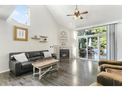 4300 SE 180th Place Vancouver WA 98683