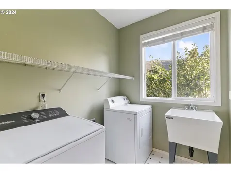 4300 SE 180th Place Vancouver WA 98683