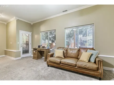 4300 SE 180th Place Vancouver WA 98683