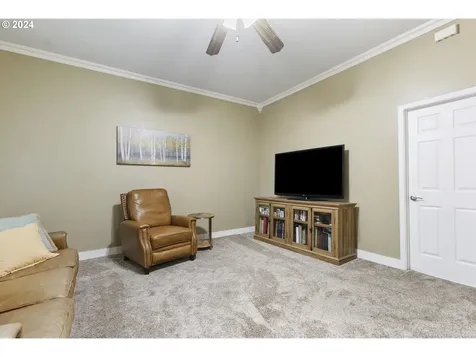4300 SE 180th Place Vancouver WA 98683