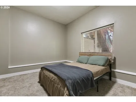 4300 SE 180th Place Vancouver WA 98683