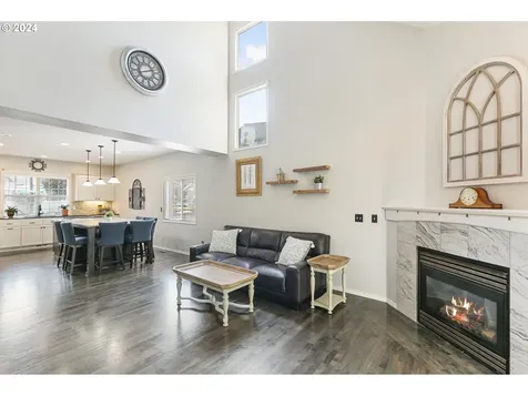 4300 SE 180th Place Vancouver WA 98683