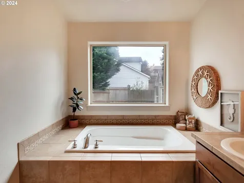 14886 Sw Cochran Street Sherwood OR 97140