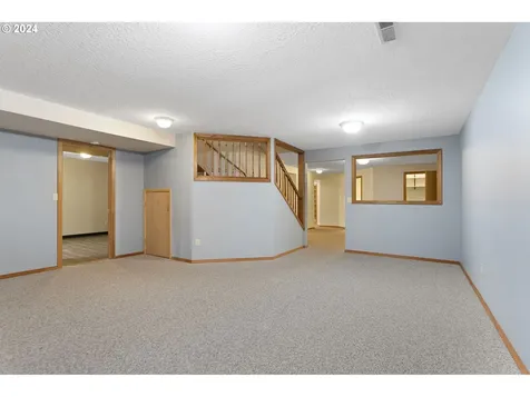 21020 NE 202nd Avenue Battle Ground WA 98604