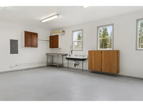 21020 NE 202nd Avenue Battle Ground WA 98604