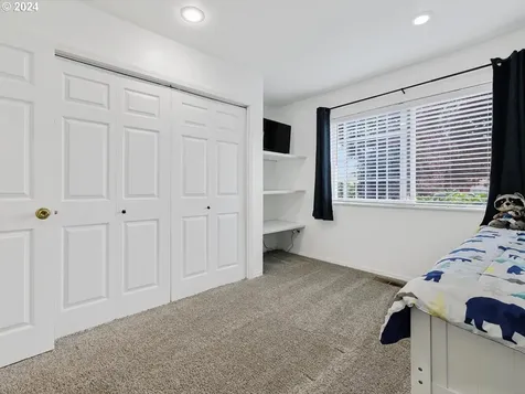 4311 Long Street Sweet Home OR 97386