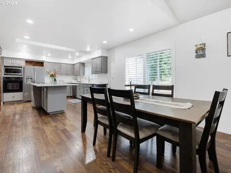 4311 Long Street Sweet Home OR 97386