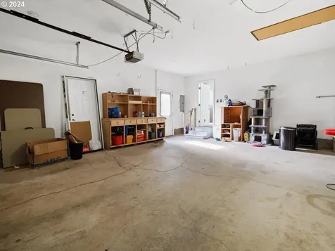 4311 Long Street Sweet Home OR 97386