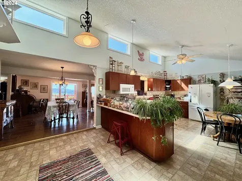 40101 Se Gibson Road Washougal WA 98671