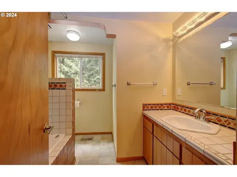 13719 NE 258th Street Battle Ground WA 98604