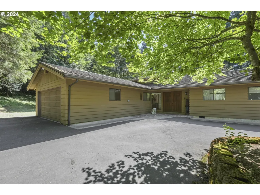 26878 Kingsley Road Scappoose OR 97056