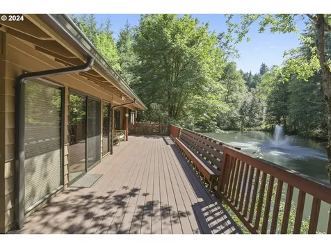 26878 Kingsley Road Scappoose OR 97056
