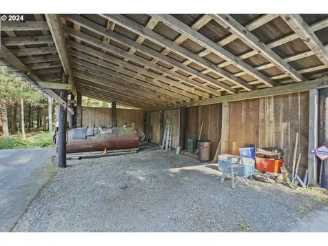 26878 Kingsley Road Scappoose OR 97056