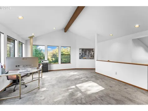 11640 SE Hilltop Court Happy Valley OR 97086