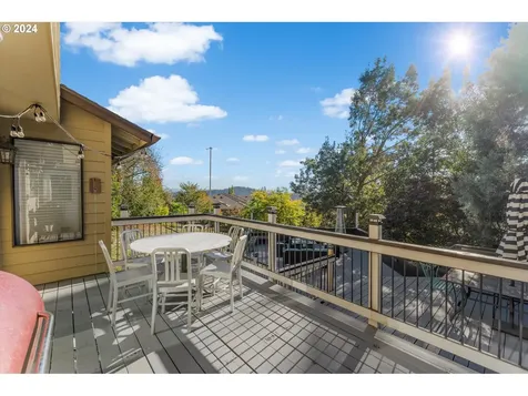 11640 SE Hilltop Court Happy Valley OR 97086