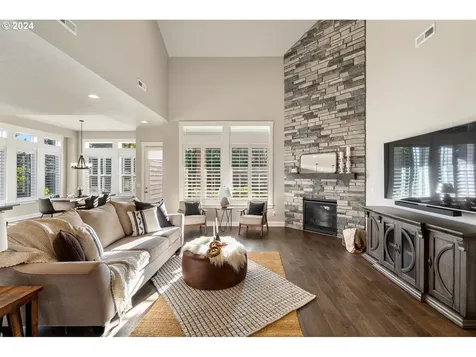14206 Nw 56th Avenue Vancouver WA 98685