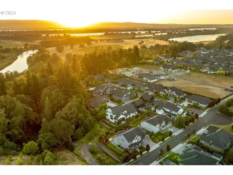 14206 Nw 56th Avenue Vancouver WA 98685