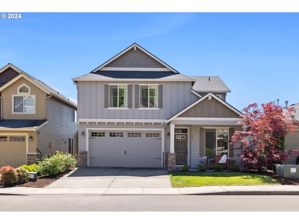 686 N V Street Washougal WA 98671