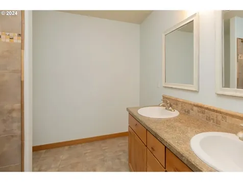 92733 Little Creek Road Astoria OR 97103