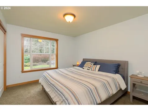 92733 Little Creek Road Astoria OR 97103