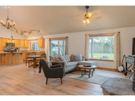 92733 Little Creek Road Astoria OR 97103