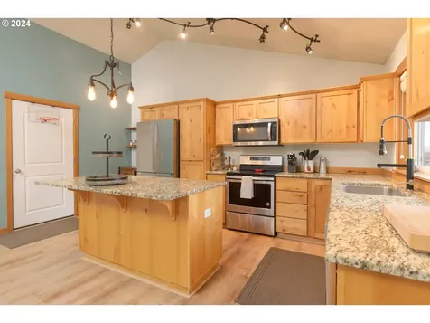 92733 Little Creek Road Astoria OR 97103
