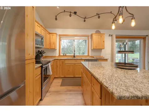 92733 Little Creek Road Astoria OR 97103