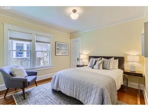 4711 SE Harrison Street Portland OR 97215
