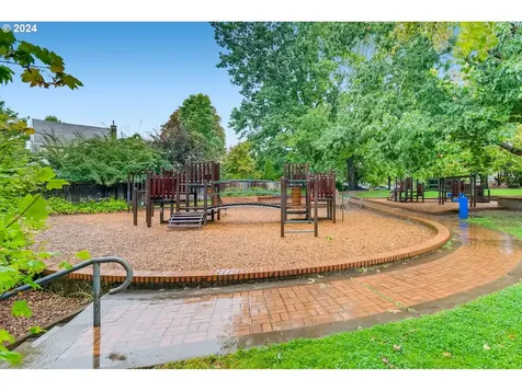 4711 SE Harrison Street Portland OR 97215